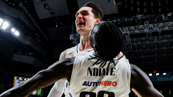 Χεζόνια Λορένζο Μπράουν