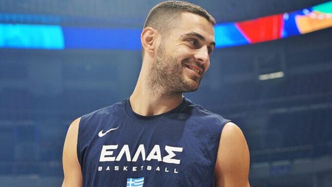 Παπαπέτρου επιστροφή