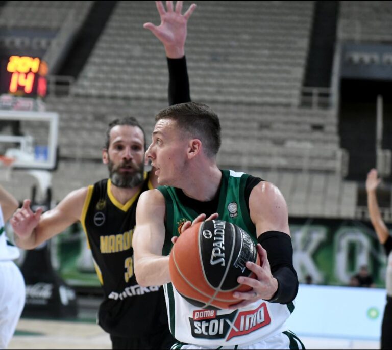 Γκάι τοποθέτηση Ιταλών