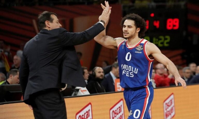 Λάρκιν μίλησε για τον Αταμάν