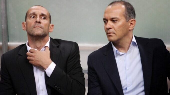 Αγγελόπουλοι κριτική