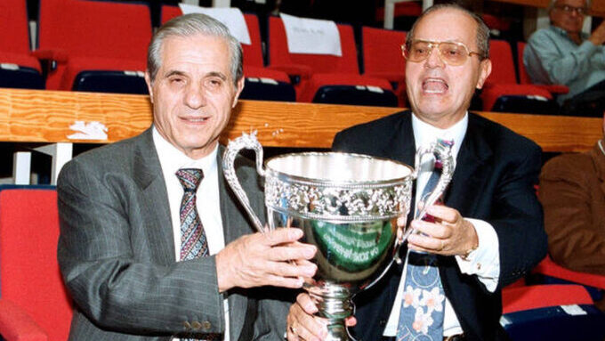 Γιαννακόπουλοι ταινία και ιστορίες