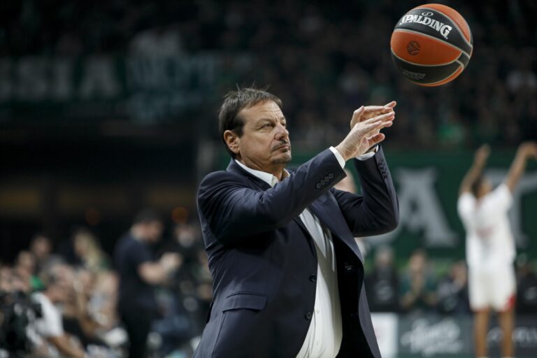 Παναθηναϊκός με Φενέρ φωτό