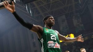 Κέντρικ Ναν πρότασης ανανέωσης Παναθηναϊκός