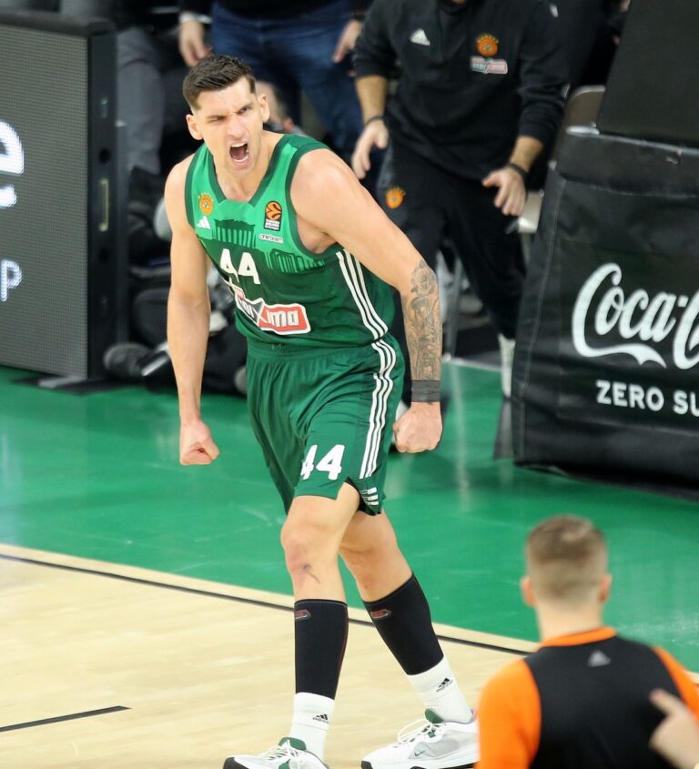 Μήτογλου ΟΑΚΑ Παναθηναϊκός με Αρμάνι