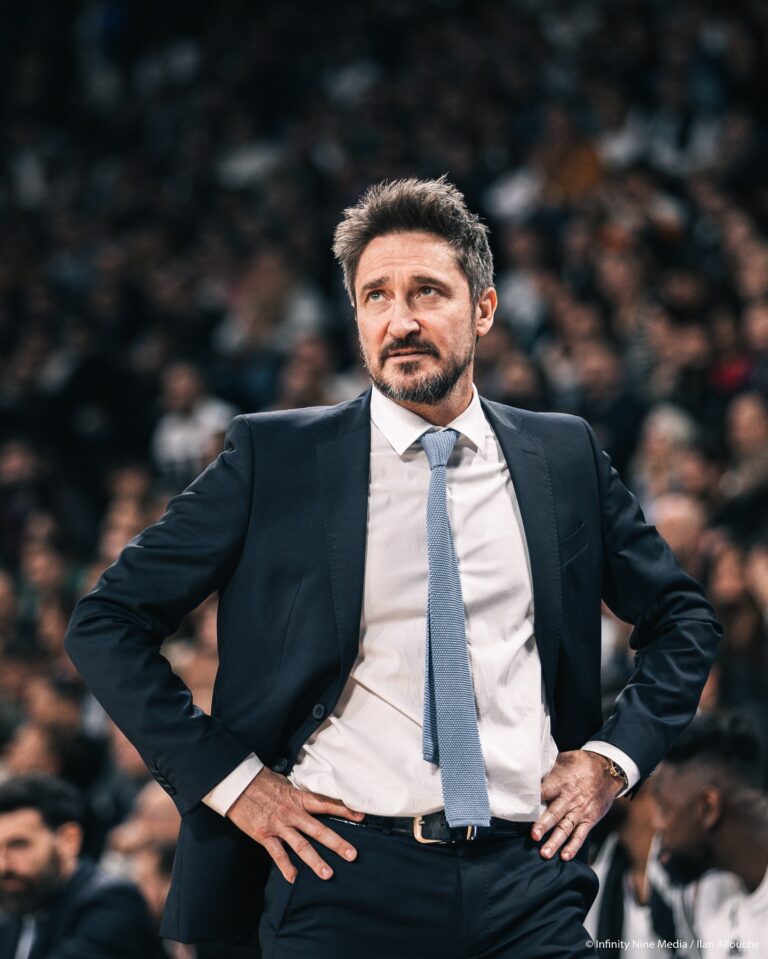 Τόνι Πάρκερ κατά κόουτς