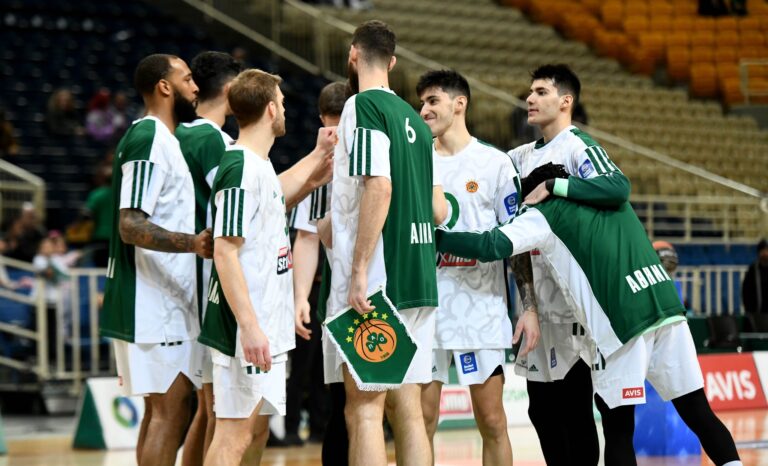 Νέιτ Ουόλτερς απόσυρση από ενεργό δράση