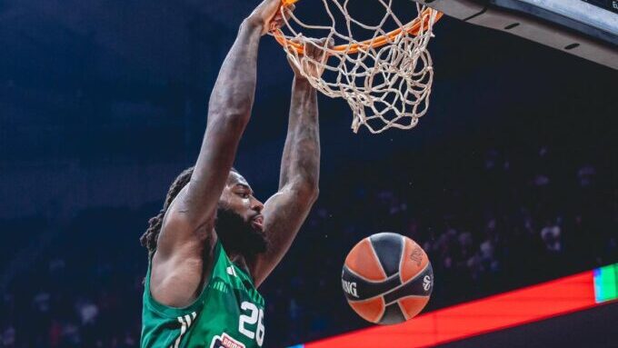 Λεσόρ επίθεση με μπουκάλια Ερυθρός Αστέρα