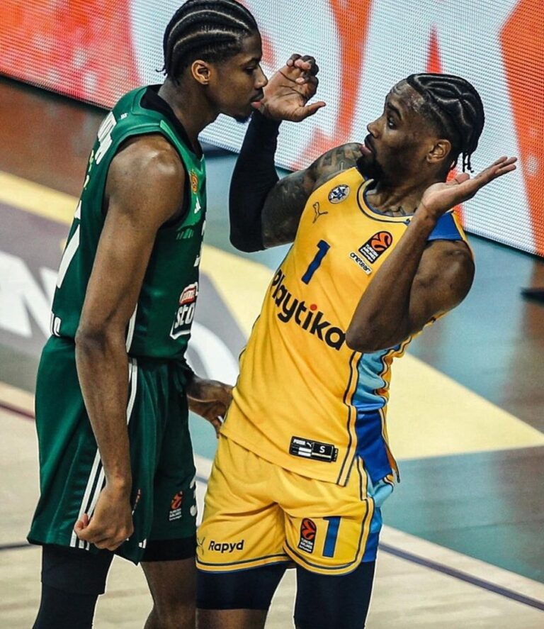 Κλίβελαντ Κώστας Αντεκονούμπο δήλωση