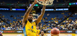 Λορένζο Μπράουν πρόταση