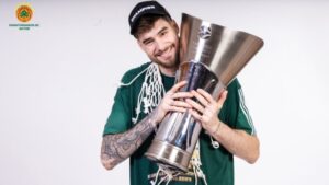 Σαρπ και Χουάντσο στιχομυθία