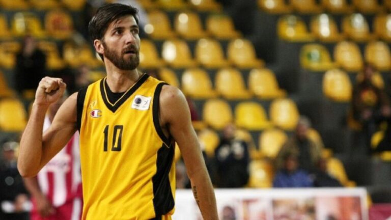 Γκαγκαλούδης για Σλούκα