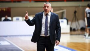 Παπαθεοδώρου για ντέρμπι