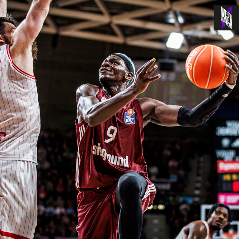 Αιζακ Μπονγα Παρτιζαν