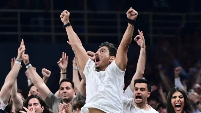 γιαννακοπουλος post insta