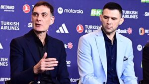 Γιώργος Μπαρτζώκας