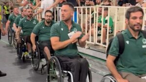 Ομάδα μπάσκετ με αμαξίδιο