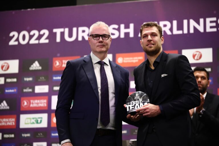 Σασα Βεζενκοφ