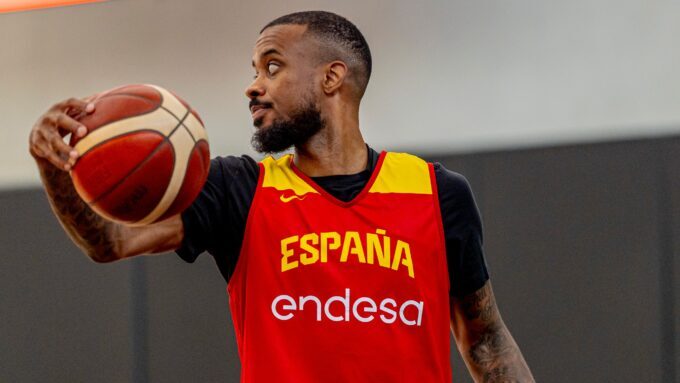 Λορενζο μπραουν Ισπανια