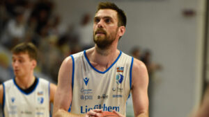 Μαντζαρης Σλουκας