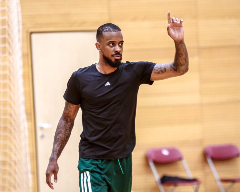 Λορέντζο Μπράουν προετοιμασία