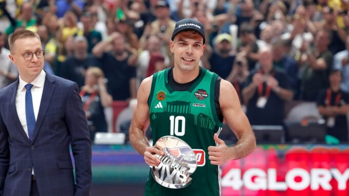 Σλούκας πρωταθλητής