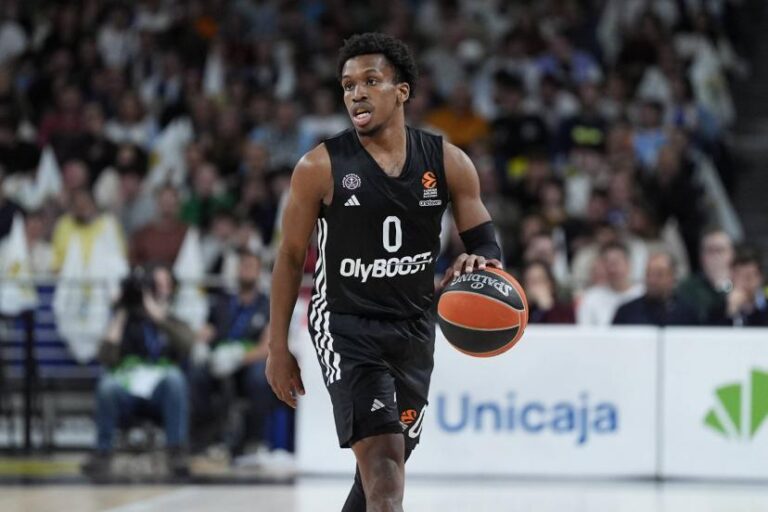 ΤιΤζέι Σορτς