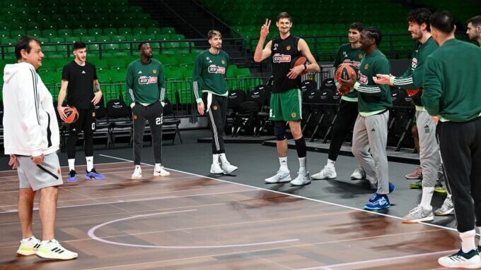 Τίμπορ Πλάις προπόνηση Παναθηναϊκός