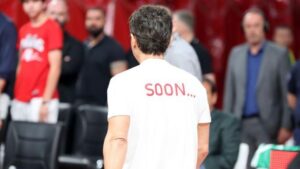 Δημήτρης Γιαννακόπουλος σύλληψη και μύνηση από ΚΑΕ Ολυμπιακός ΣΕΦ