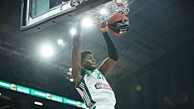 Κώστας Αντετοκούνμπο Ολυμπιακός