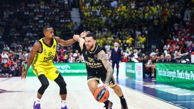 Ο Μάικ Τζέιμς ερώτηση για Παναθηναϊκό