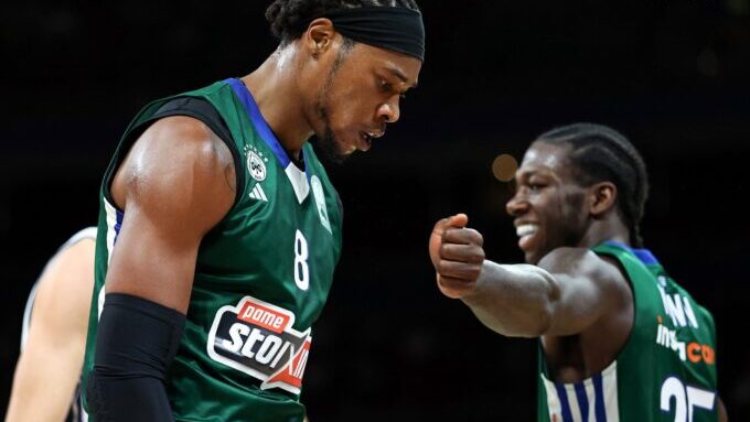 Ρισόν Χολμς για Σλούκα