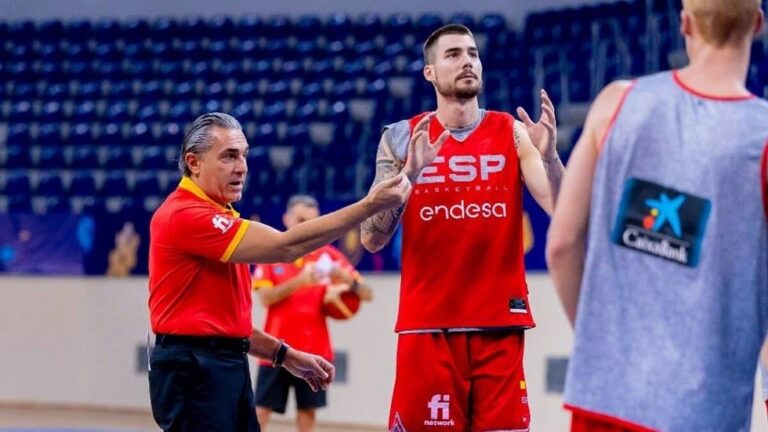 Χουάντσο Εθνική Ισπανίας κριτική