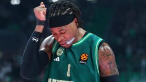 Ρισόν Χολμς Κένεθ Φαρίντ tweet